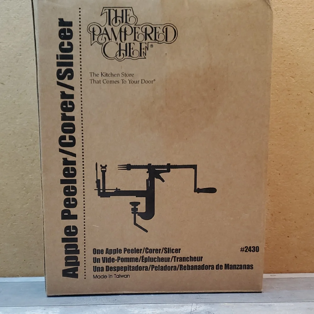 Pampered Chef Apple Peeler/Corer/Slicer  #2